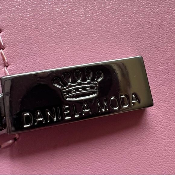 Daniela Moda Small Pink Handbag - Picture 4 of 16